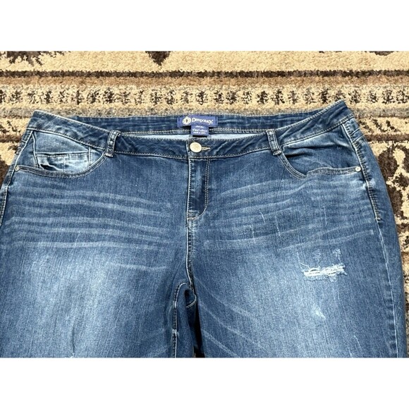 Women’s plus size democracy 20 W flex -ellent Distressed crop jeans Capri - Picture 2 of 4